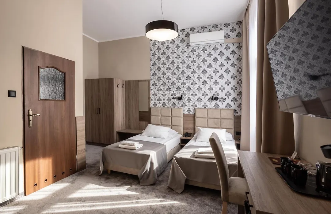 Hotel Maksymilian-1